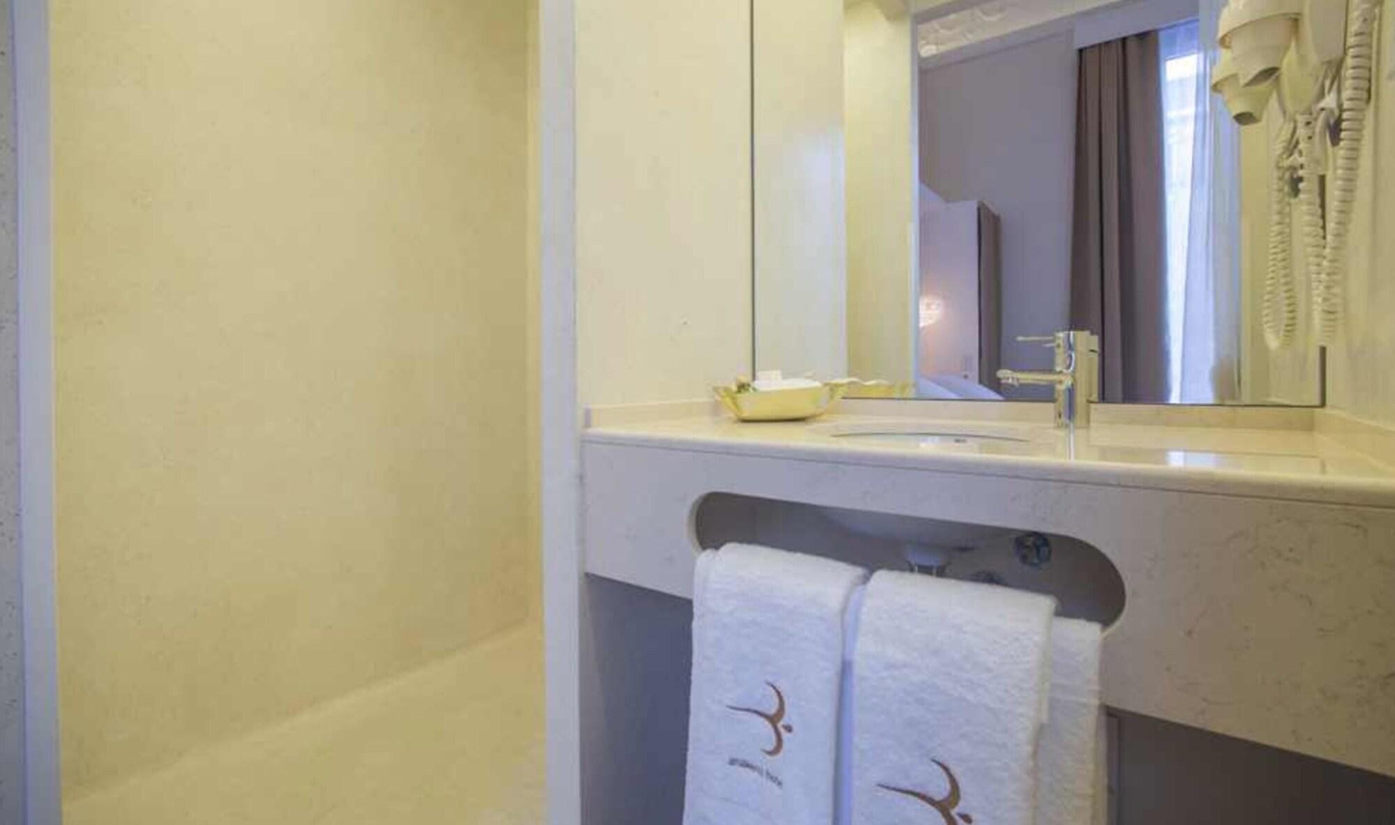 Anakena House Bed & Breakfast Barcelona Ngoại thất bức ảnh