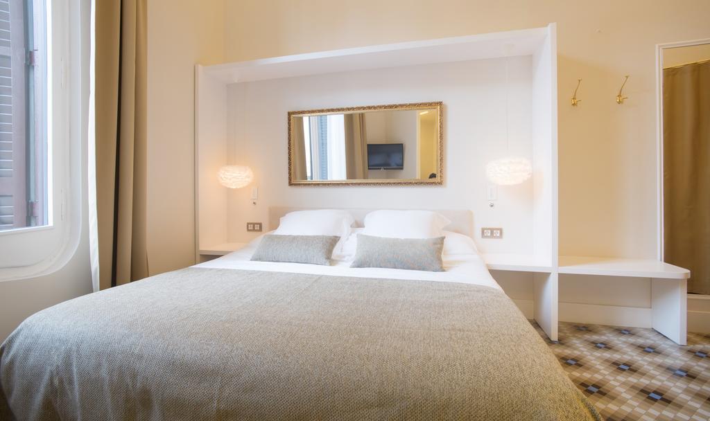 Anakena House Bed & Breakfast Barcelona Ngoại thất bức ảnh