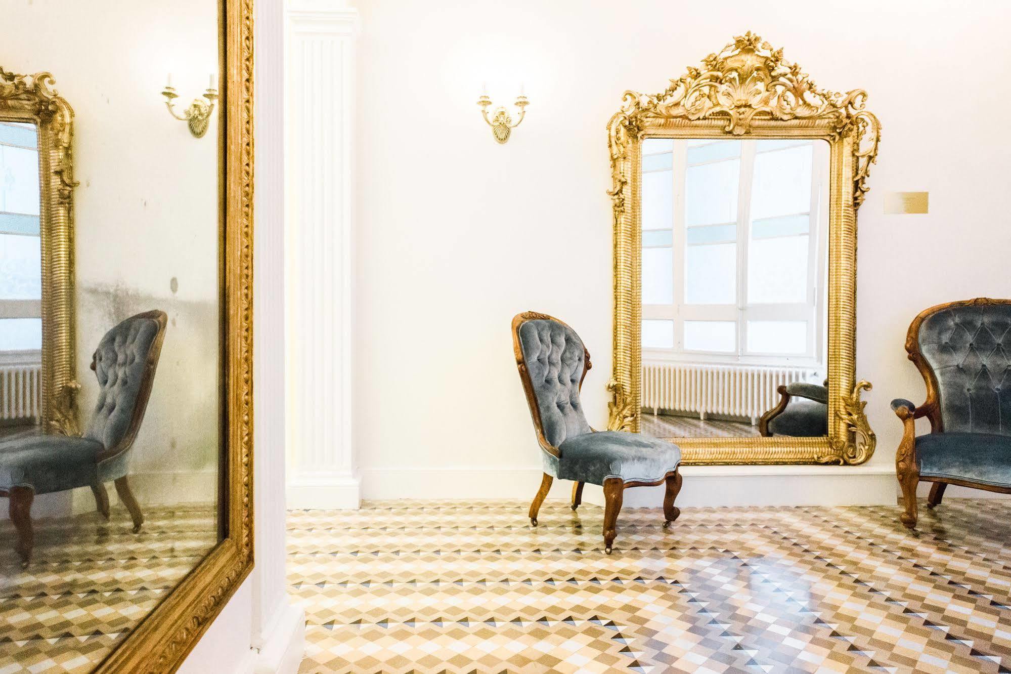 Anakena House Bed & Breakfast Barcelona Ngoại thất bức ảnh