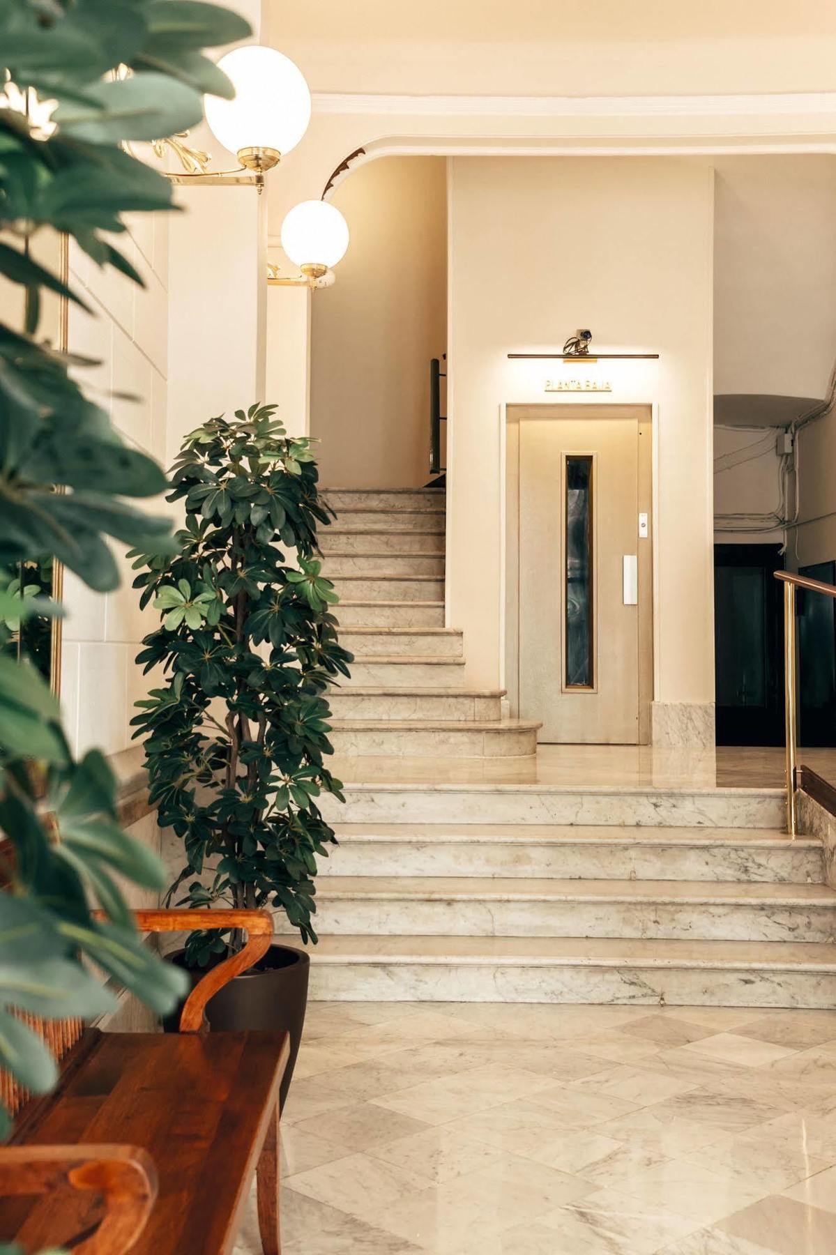 Anakena House Bed & Breakfast Barcelona Ngoại thất bức ảnh